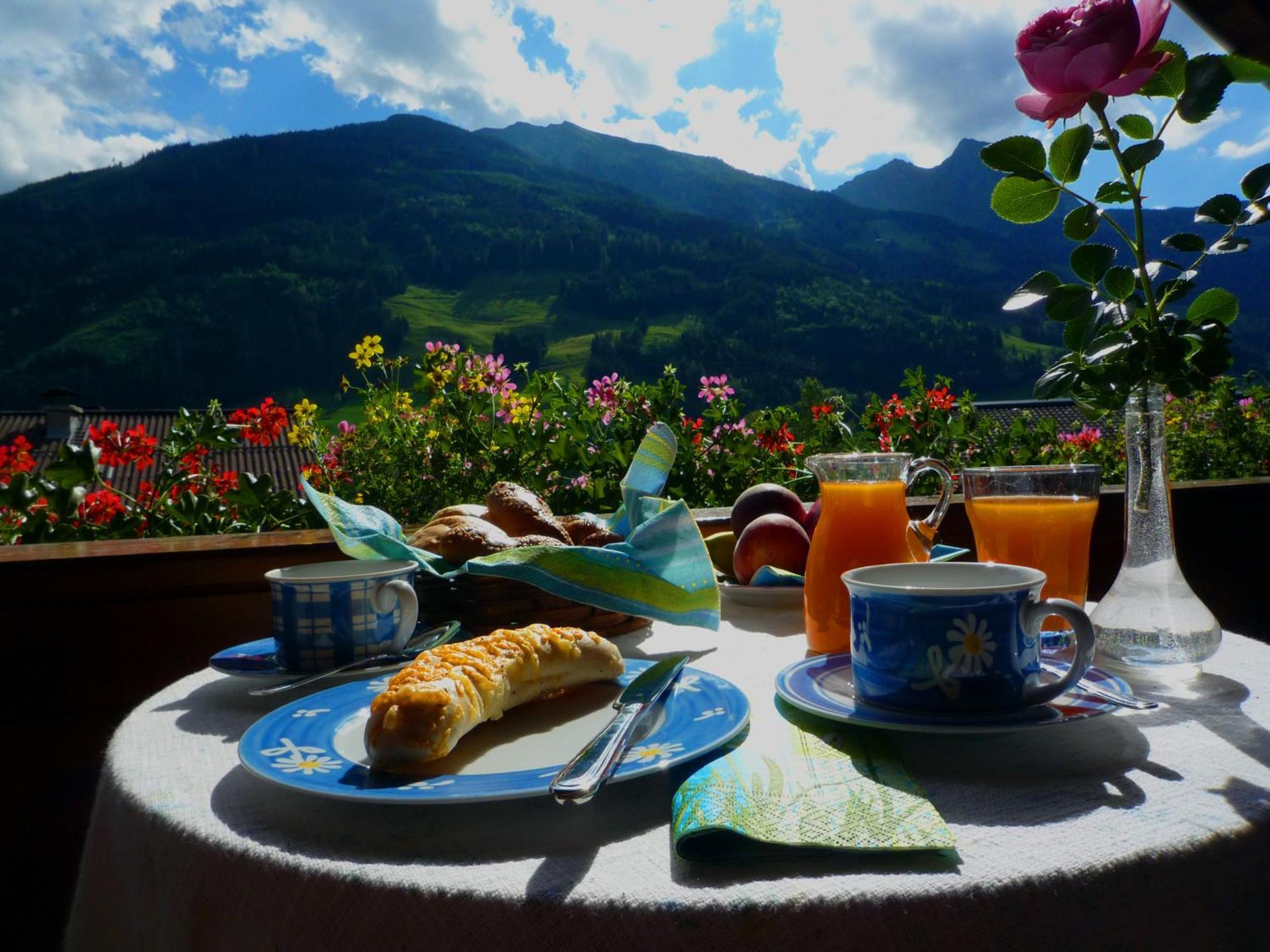 Gaestehaus Alpina Dorfgastein Eksteriør billede