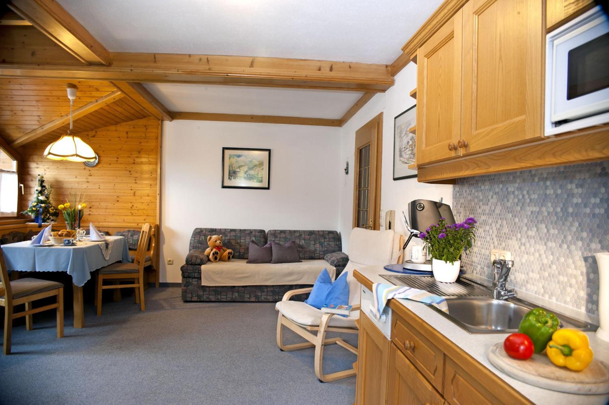 Gaestehaus Alpina Dorfgastein Eksteriør billede